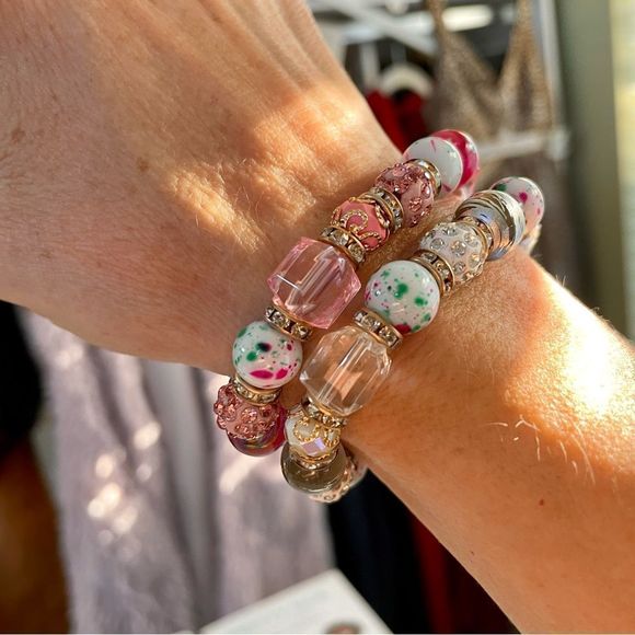 Set of 2 Bead Bracelets, Glass, Acrylic & Crystal, Stretch, Pretty Paste… - Picture 6 of 6